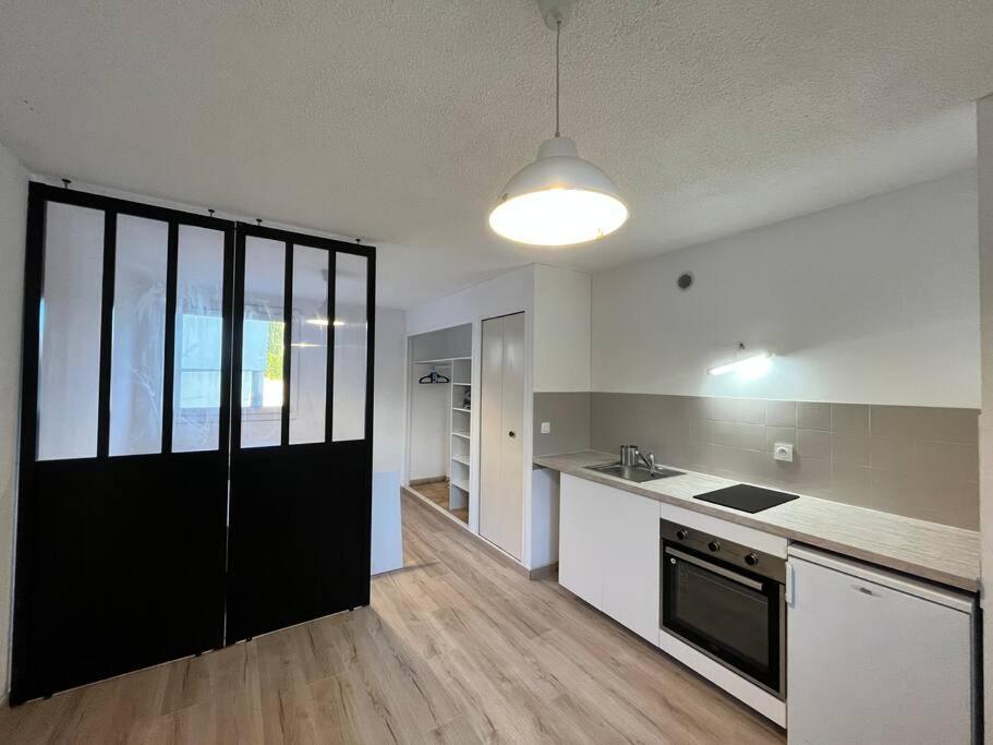 Appartement Moderne & Chaleureux Gréoux-les-Bains Exterior foto